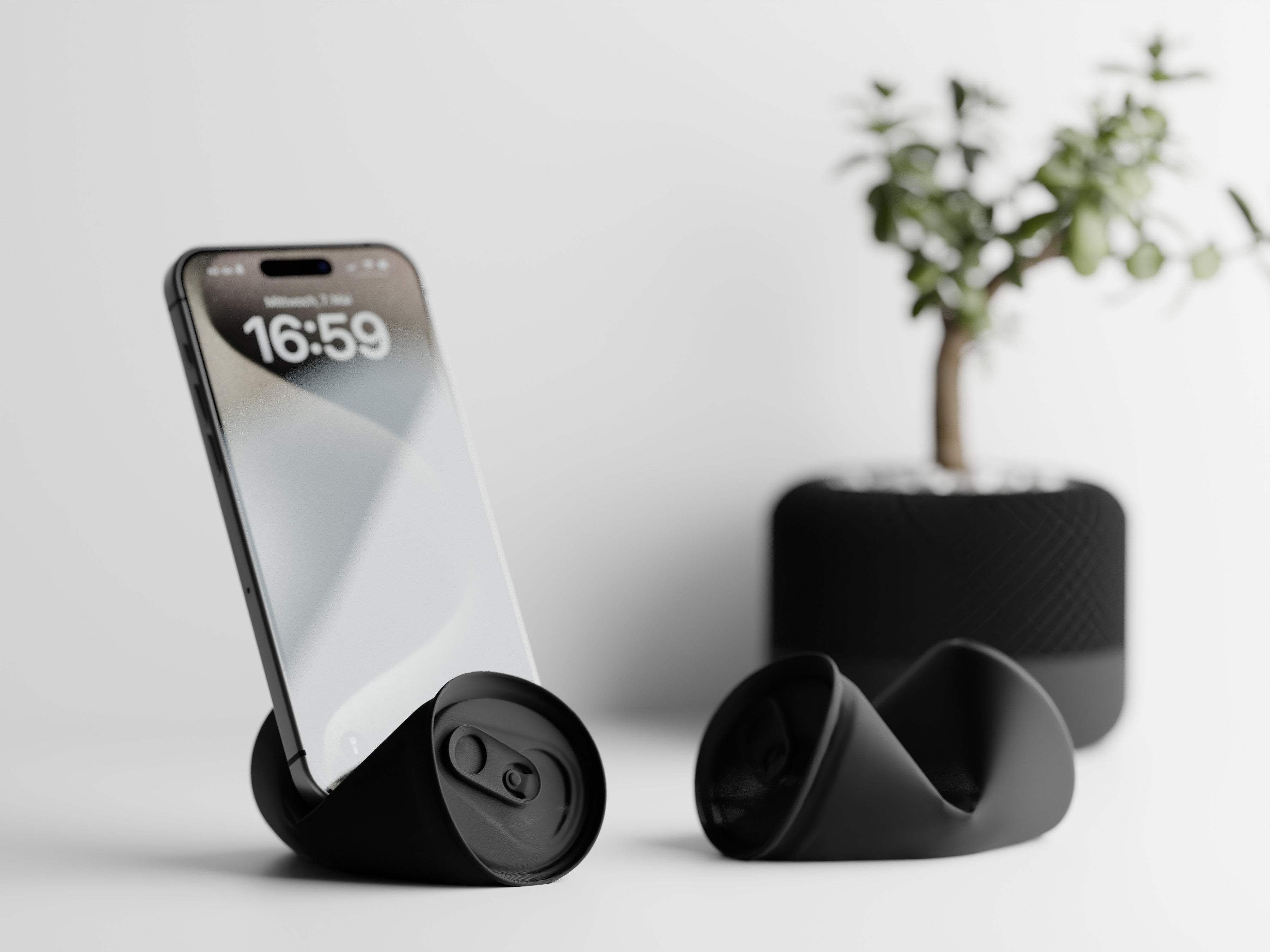 SodaCan – Crushed Can Phone Stand