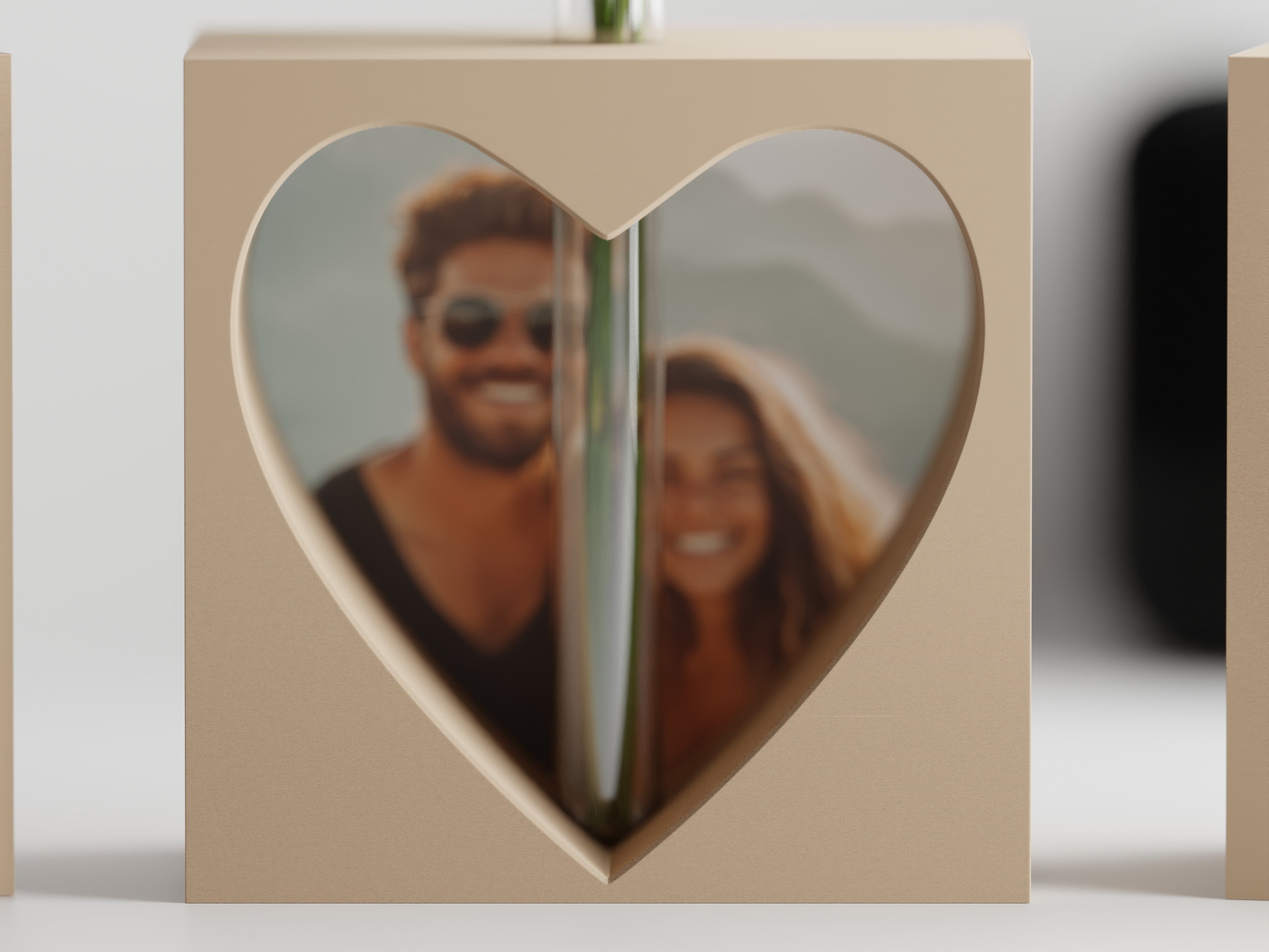 HeartFrame – Personalized Heart Cutout Vase