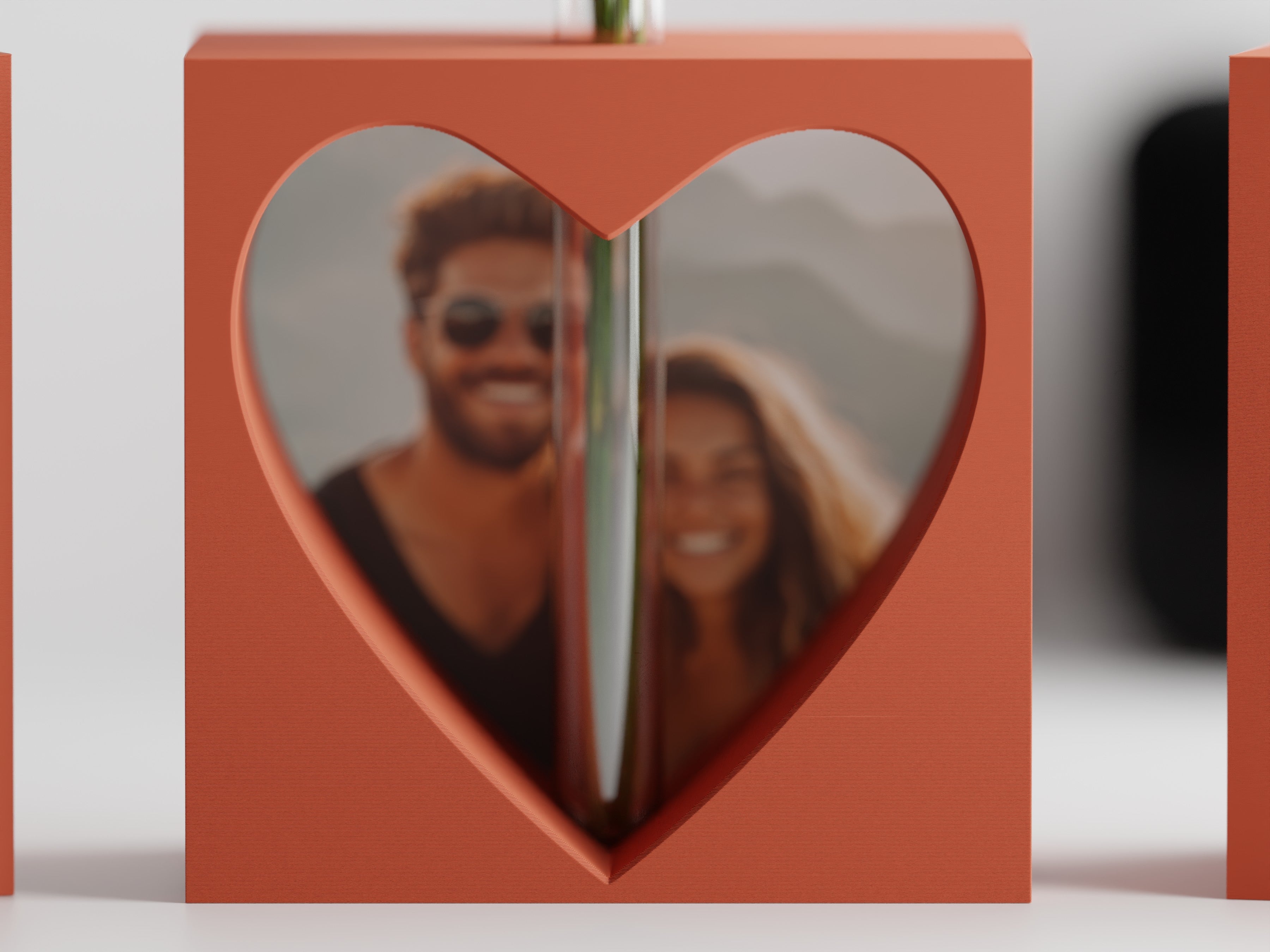 HeartFrame – Personalized Heart Cutout Vase