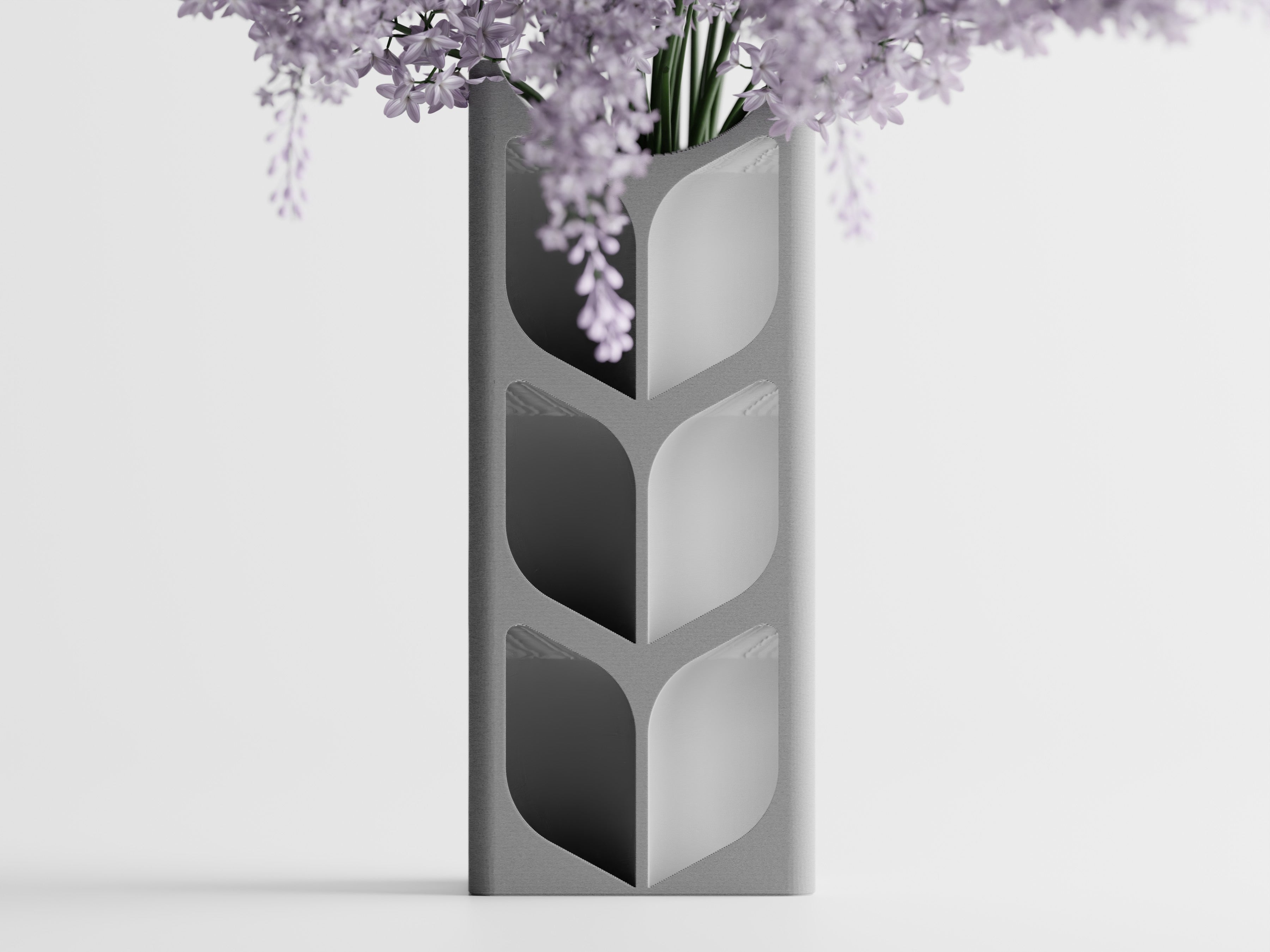 Folia – Leaf-Cutout Sculptural Vase