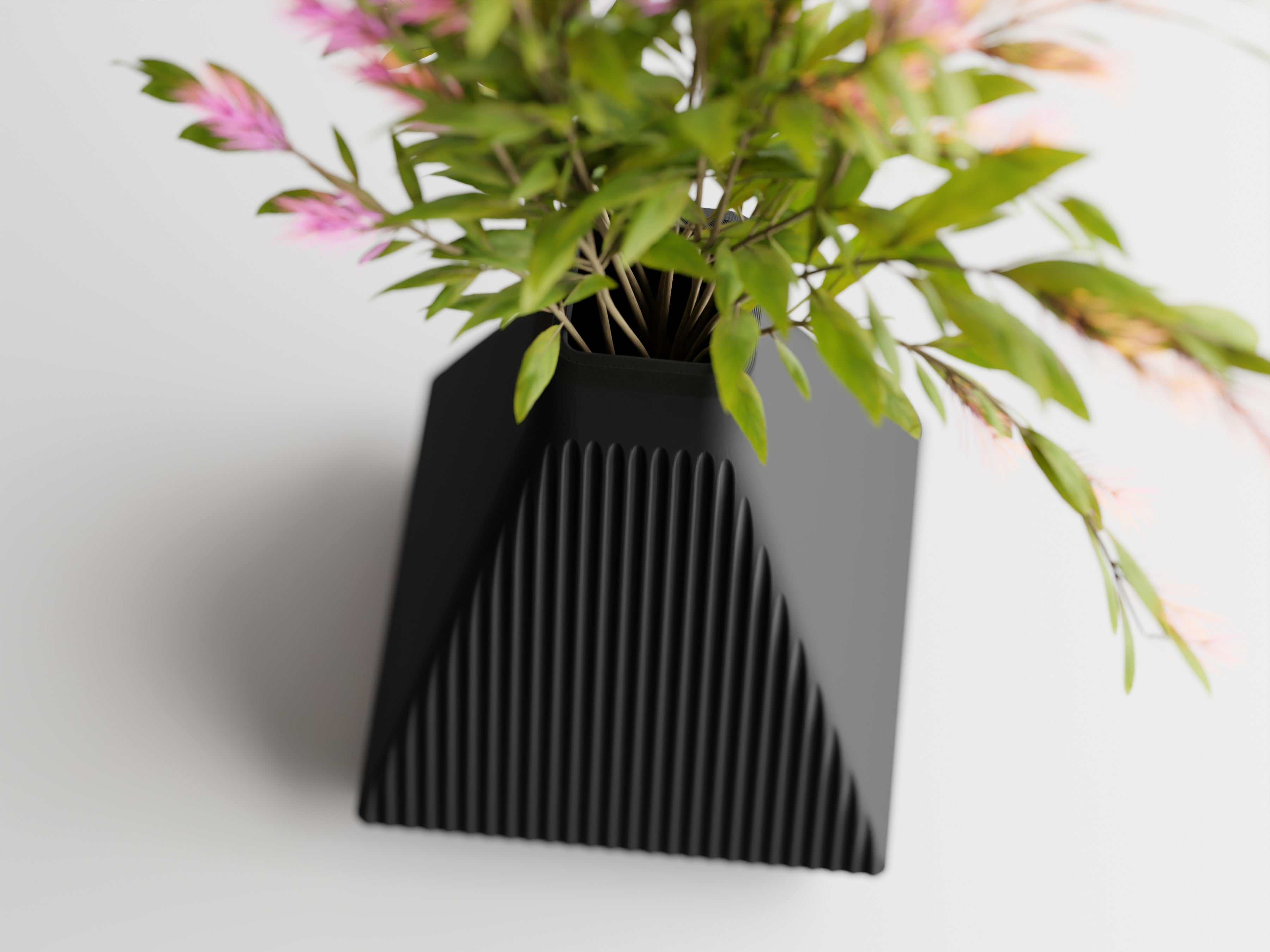 Vertura – Minimalist Plant Vase