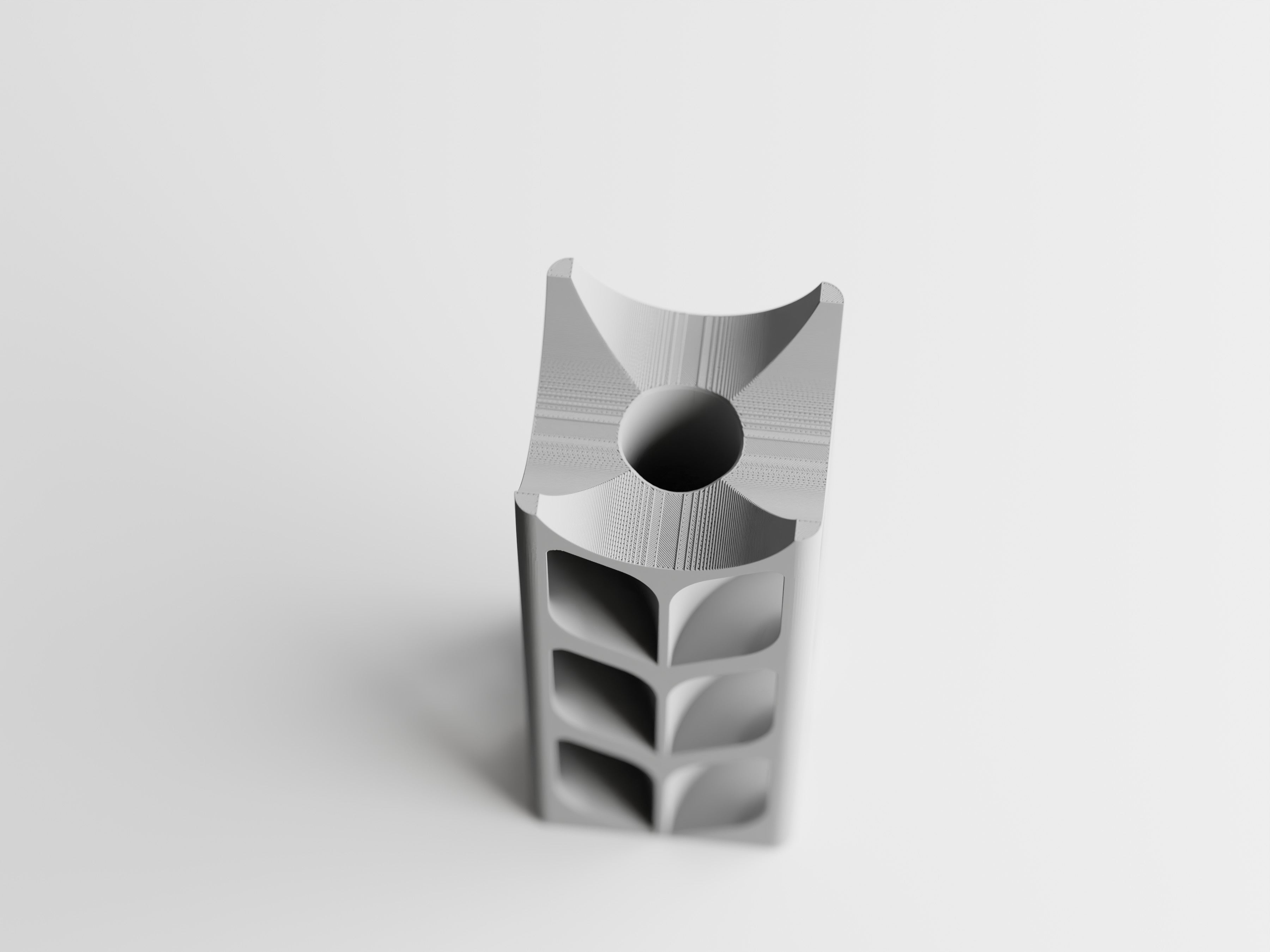 Folia – Leaf-Cutout Sculptural Vase